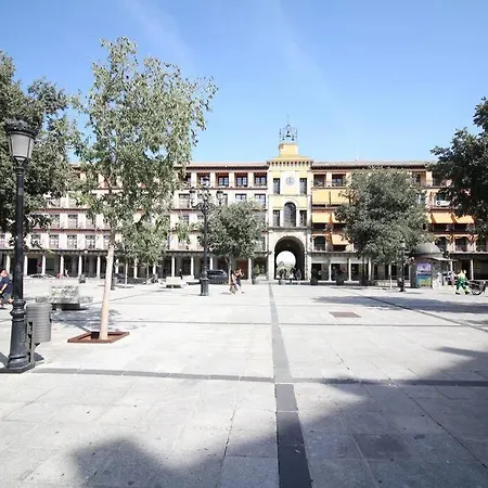 Pluma Y Espada * Toledo